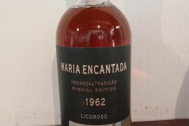 Aguardente reserva da casa Maria Encantada